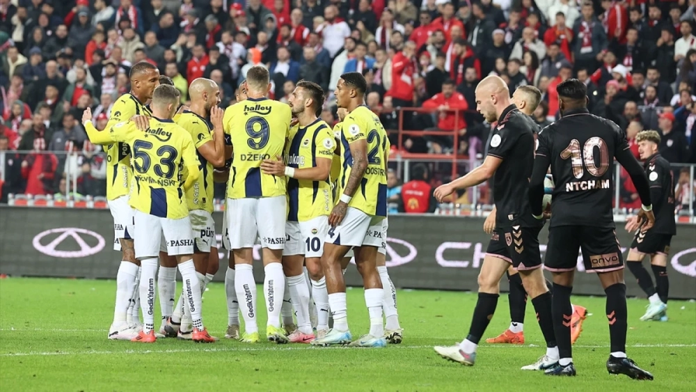 Fenerbahçe 88'de yıkıldı